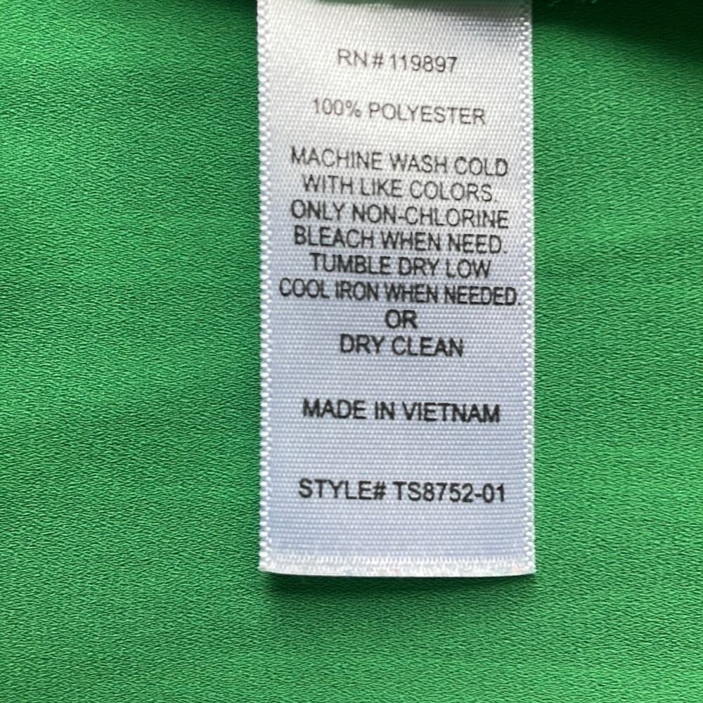 COLLECTIVE Concepts Long Sleeves V-Neck Green M - Picture 8 of 8